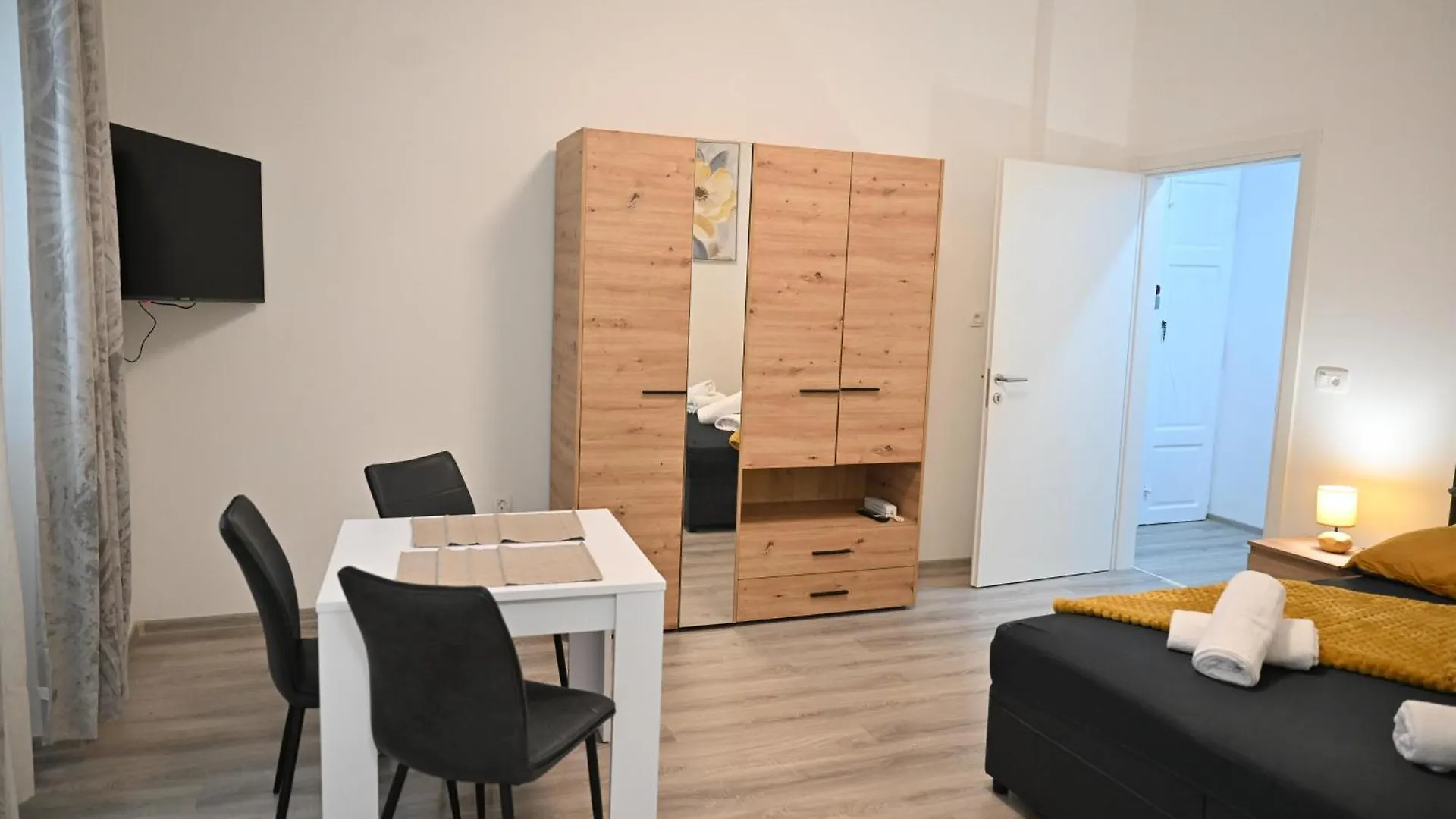 Cathy Apartments Rijeka 0*,  Croatia